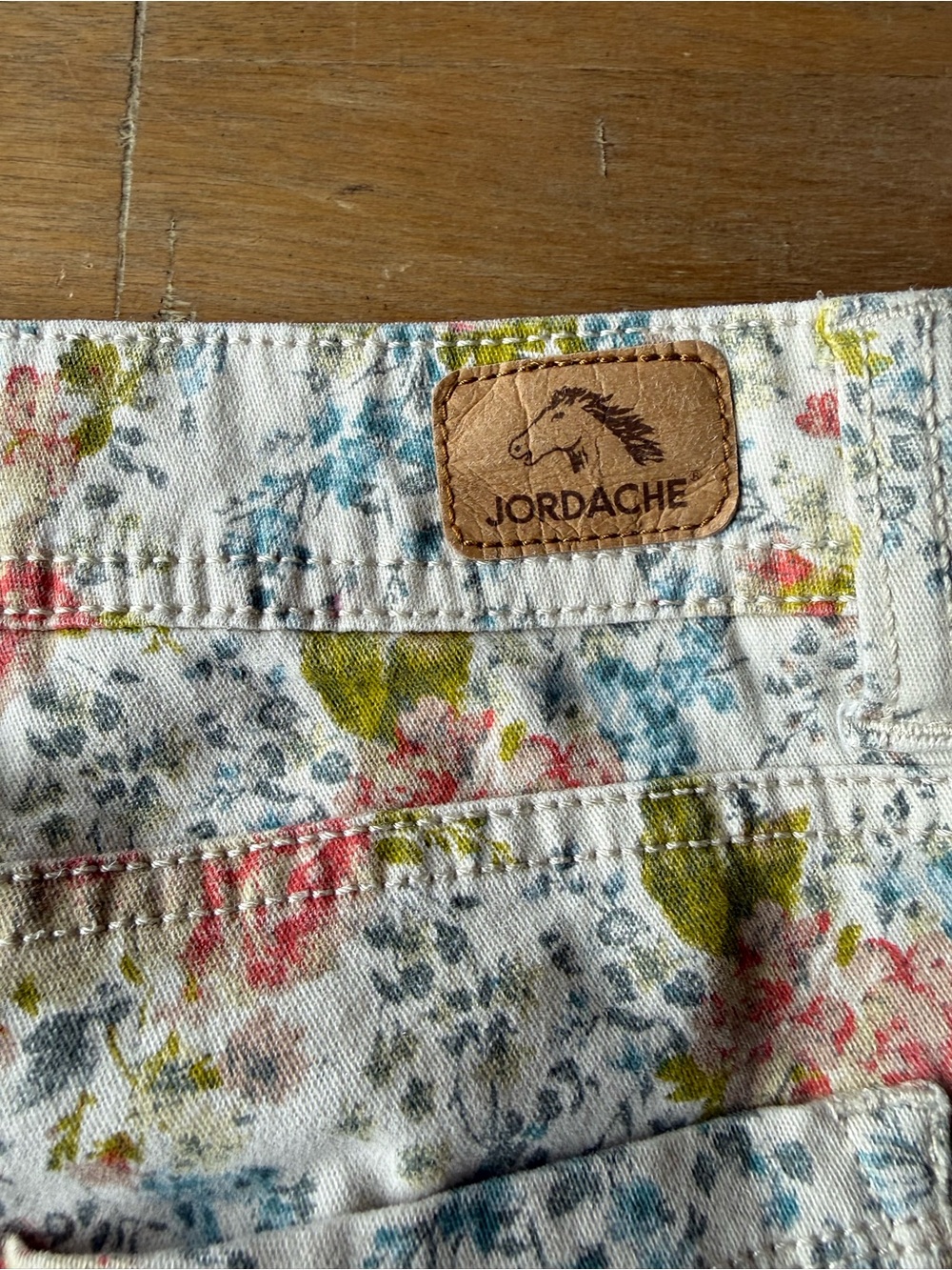 Jordache White Floral-Print Women’s Jeans with Multicolor Flowers